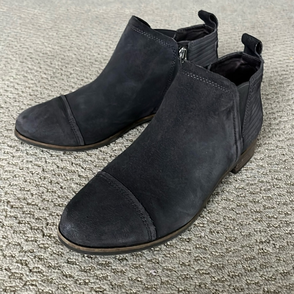 Reese Gray Suede Ankle